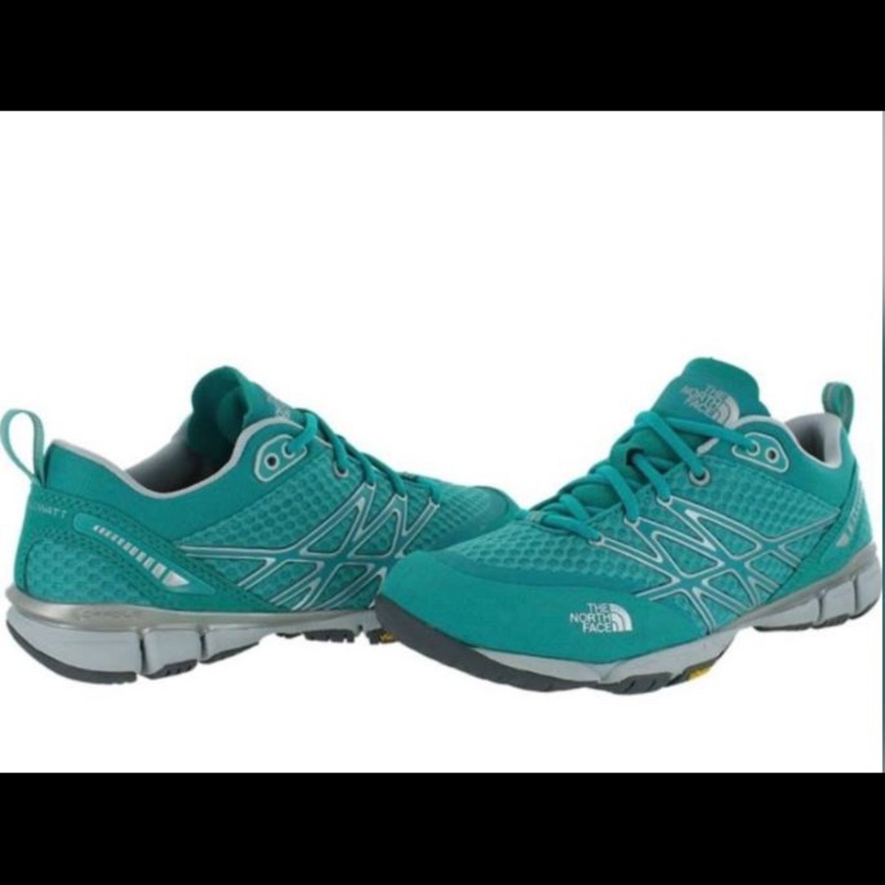 NWOT The North Face trainers